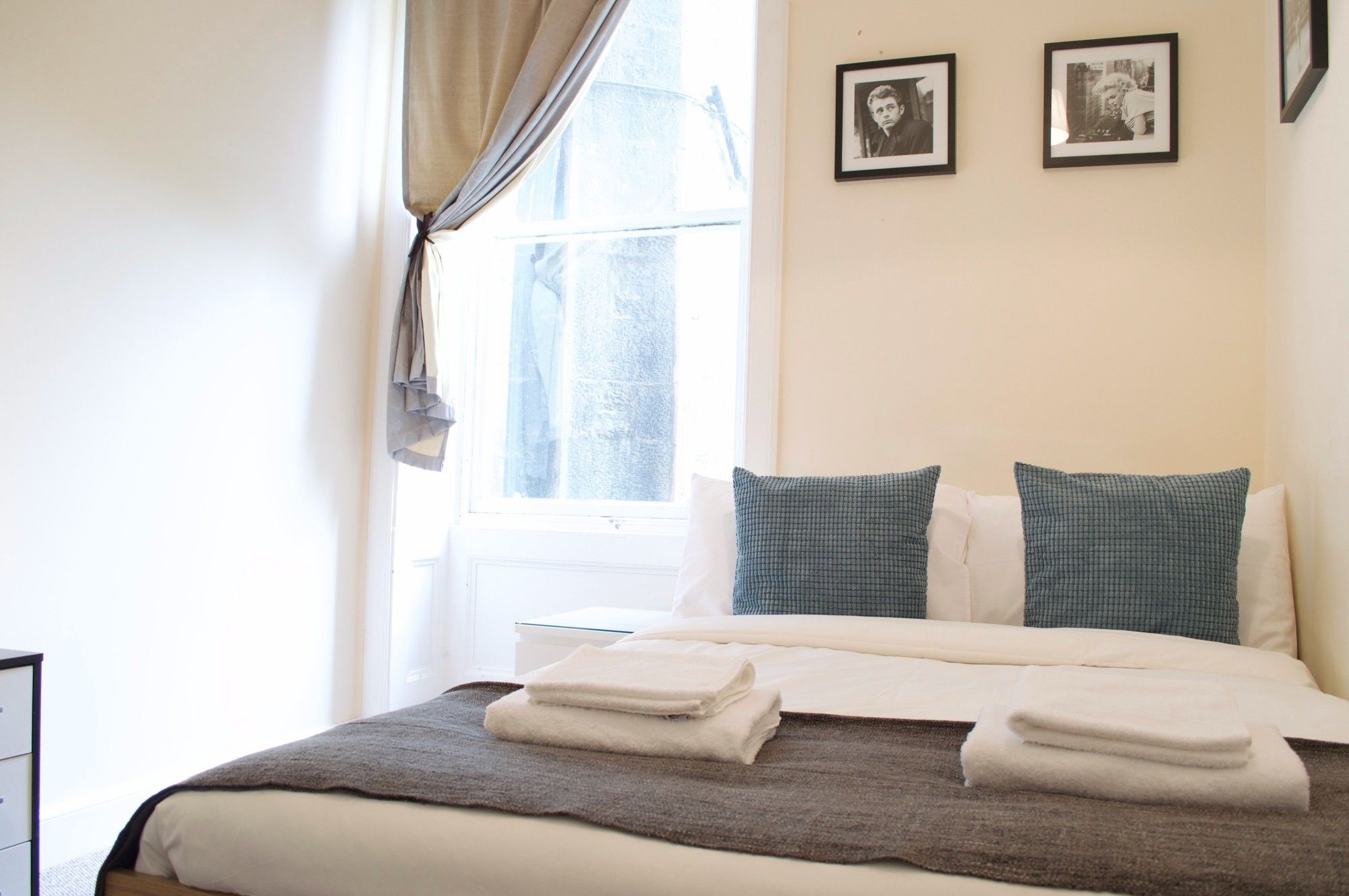 3 Bedroom Apartment Accommodates 8 Edinburgh Dış mekan fotoğraf